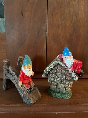 Garden Gnomes, 2” T